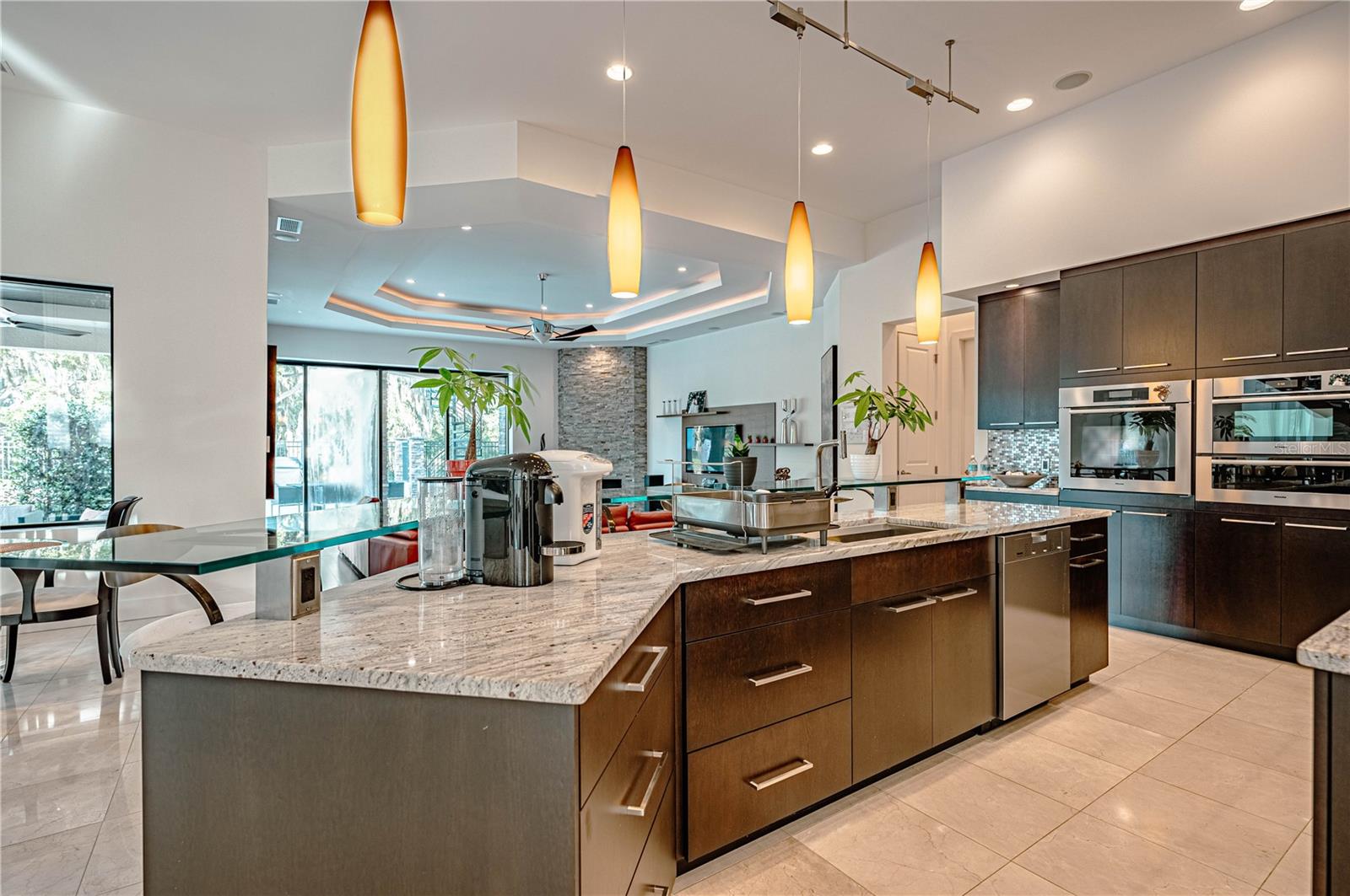 CANTERWOOD - Residential
