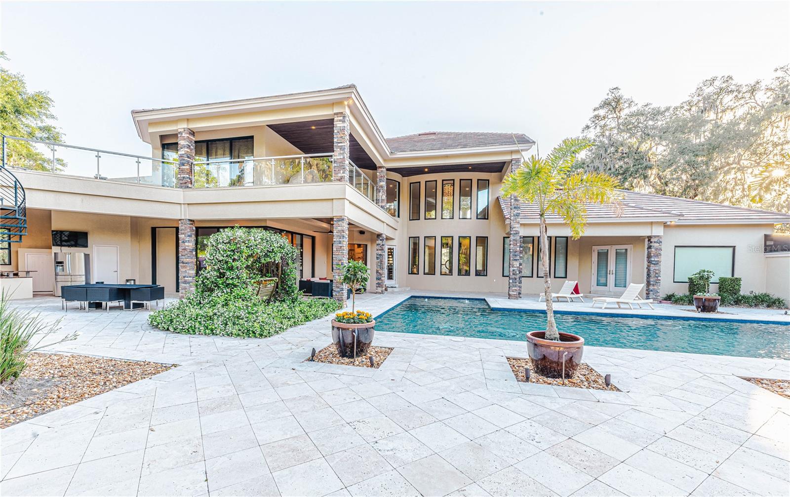 CANTERWOOD - Residential