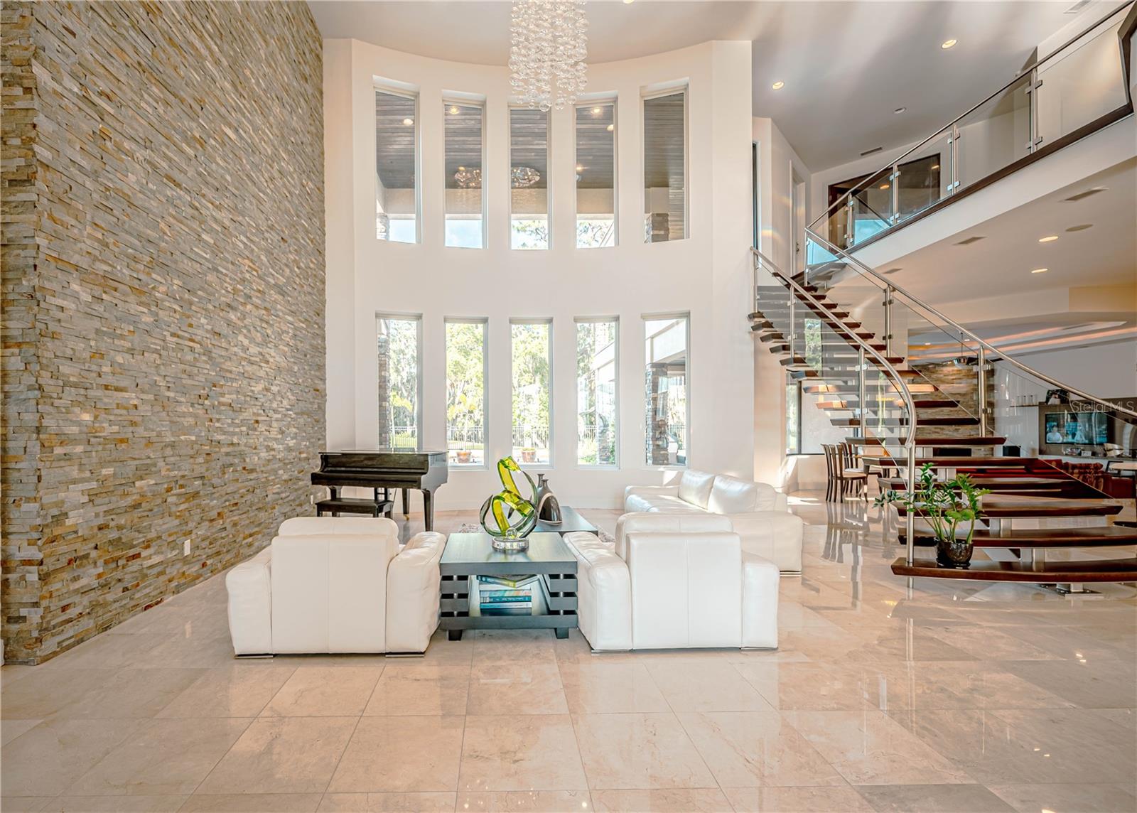 CANTERWOOD - Residential