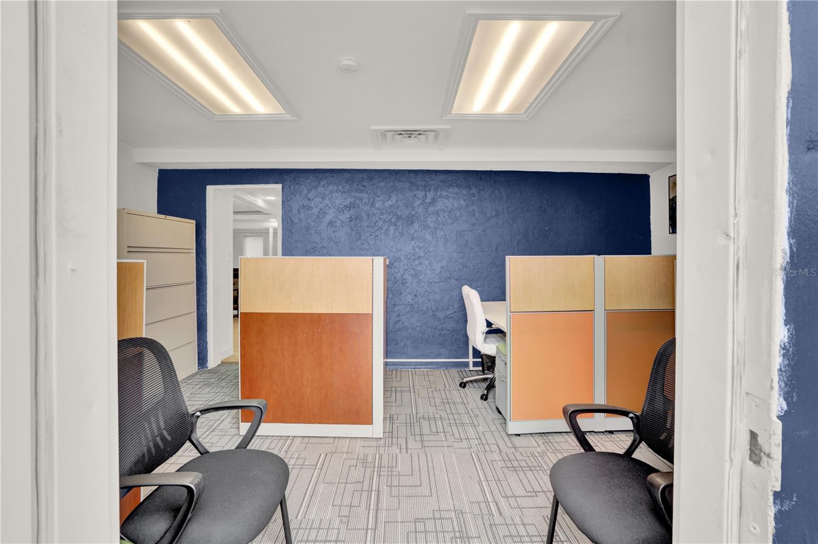 TINKER HEIGHTS - Commercial Lease