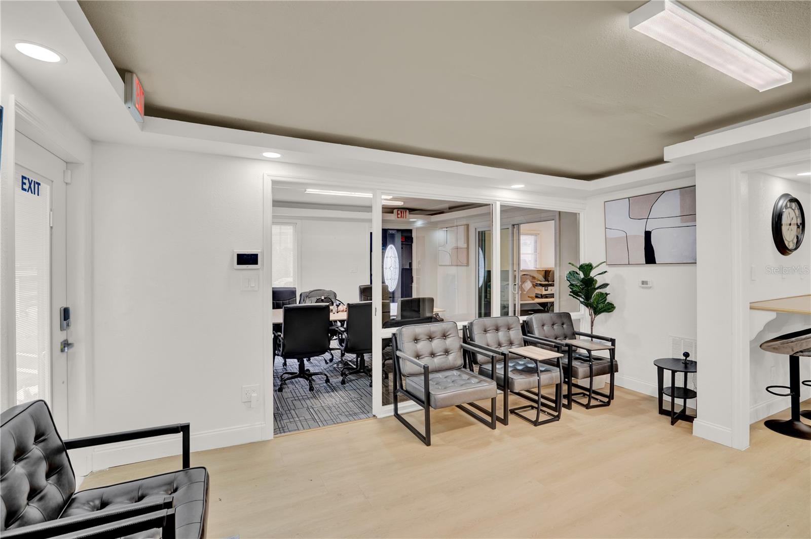 TINKER HEIGHTS - Commercial Lease