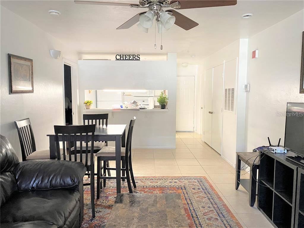 COUNTRYSIDE UNIVERSITY - Residential