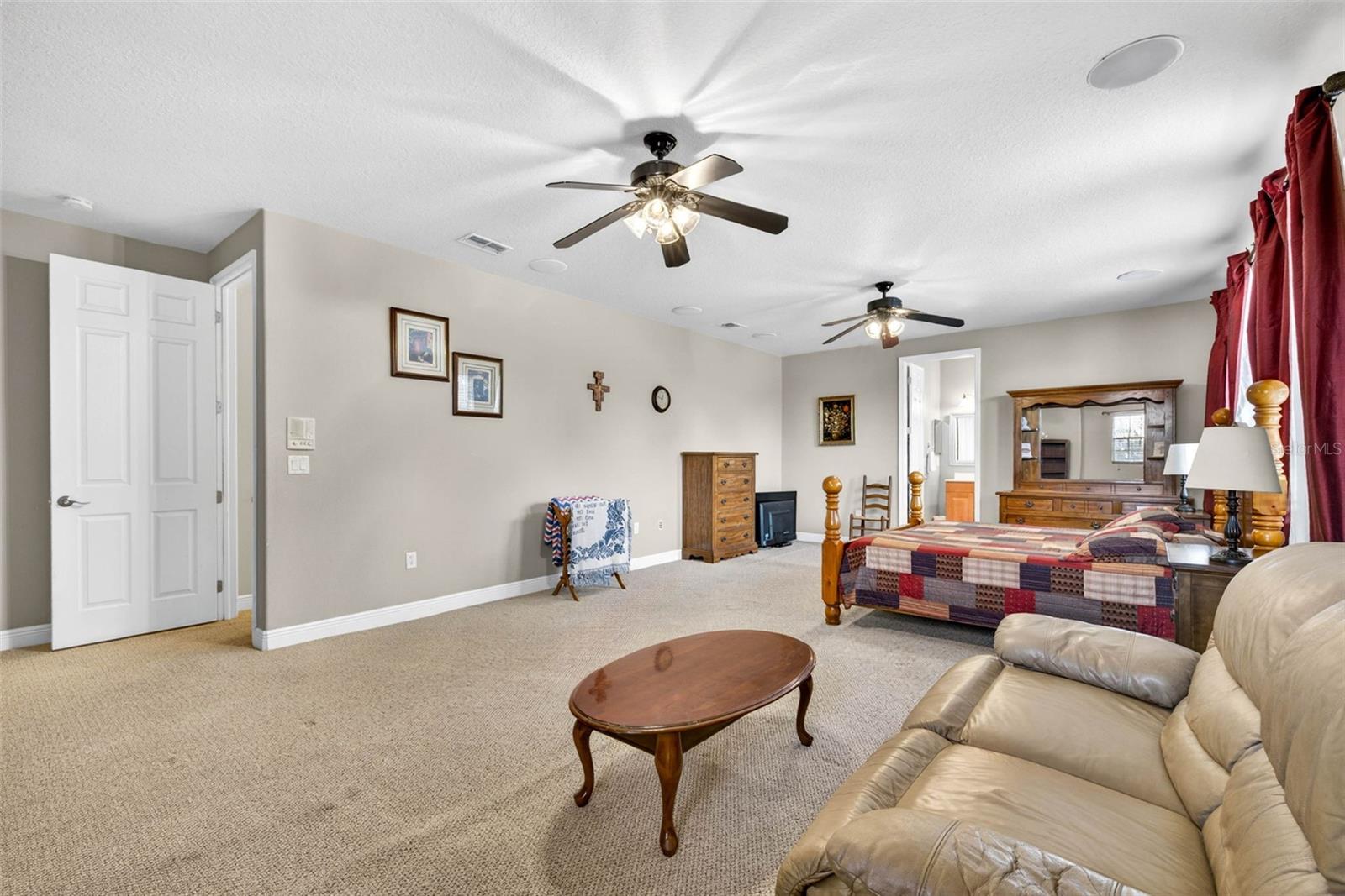 WOODRIDGE - Residential
