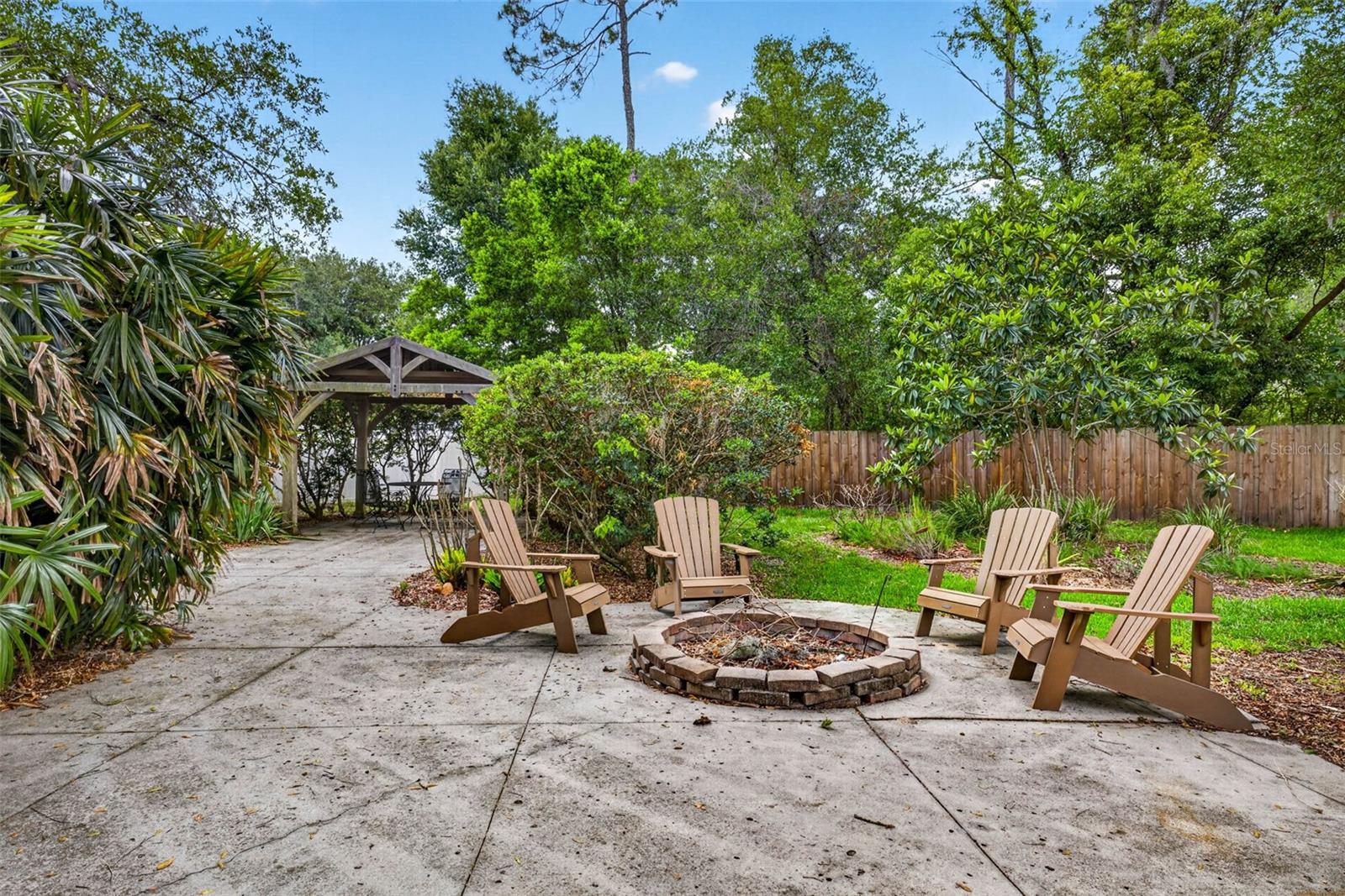 WOODRIDGE - Residential