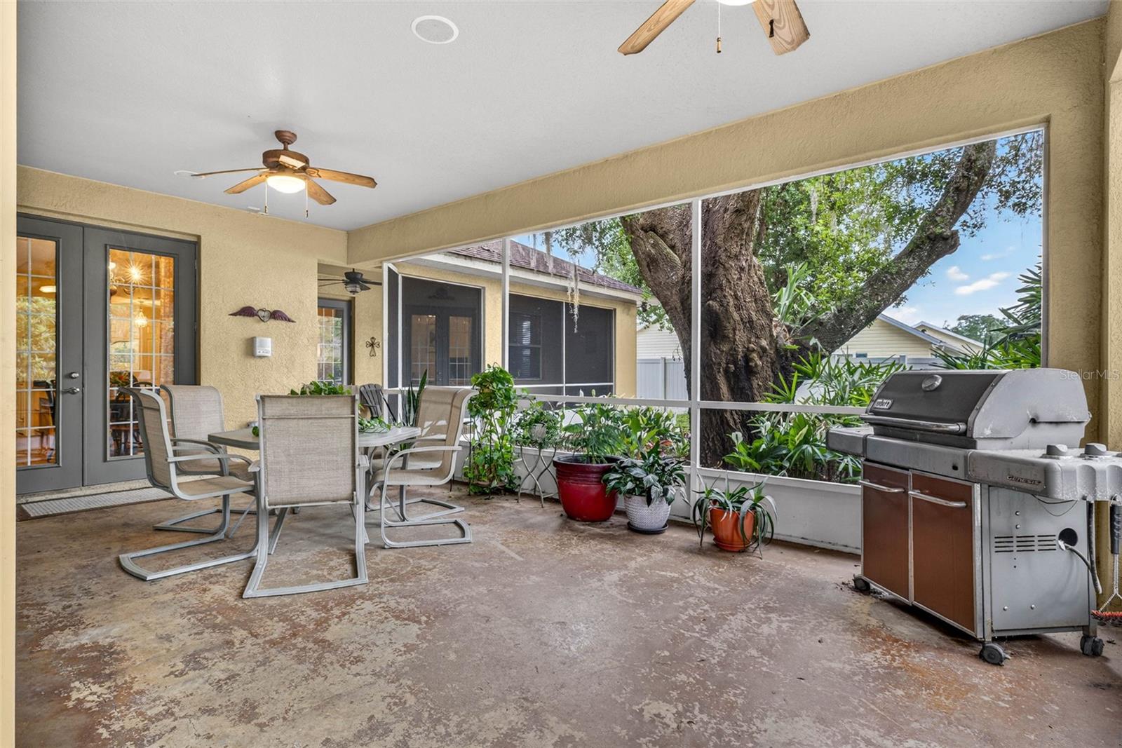 WOODRIDGE - Residential