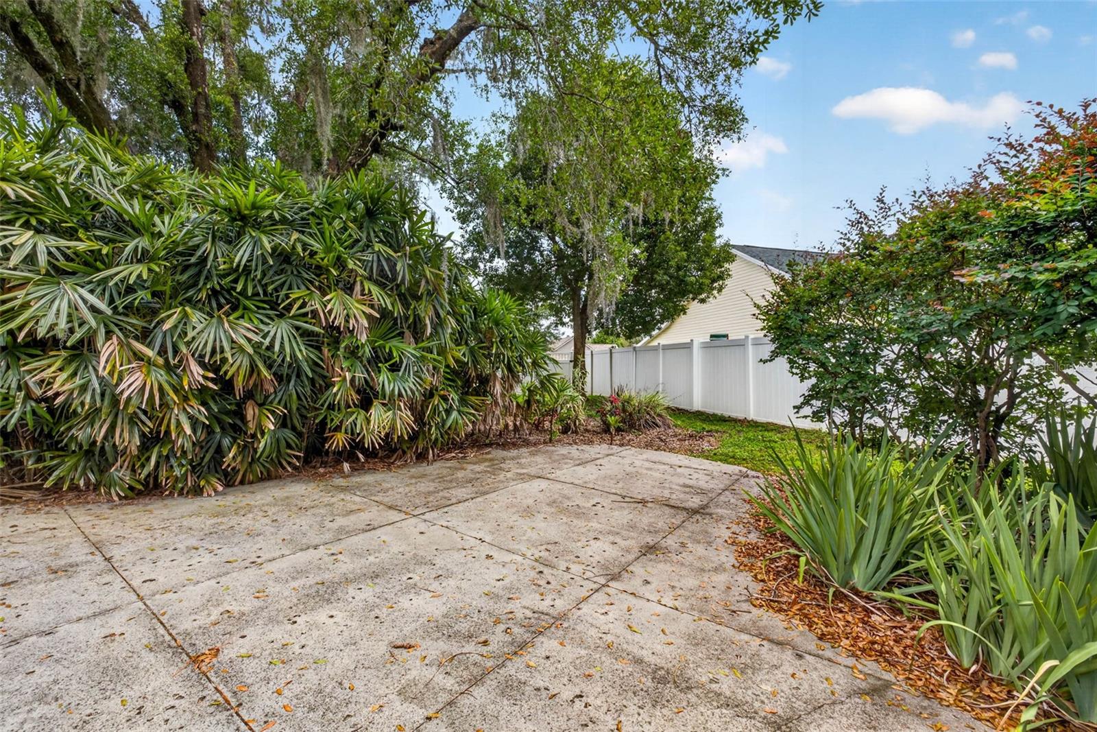 WOODRIDGE - Residential