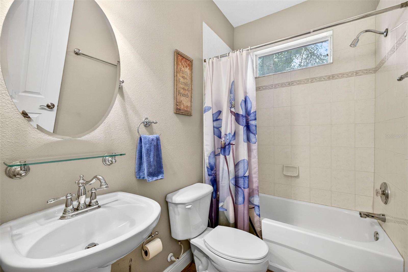 WOODRIDGE - Residential
