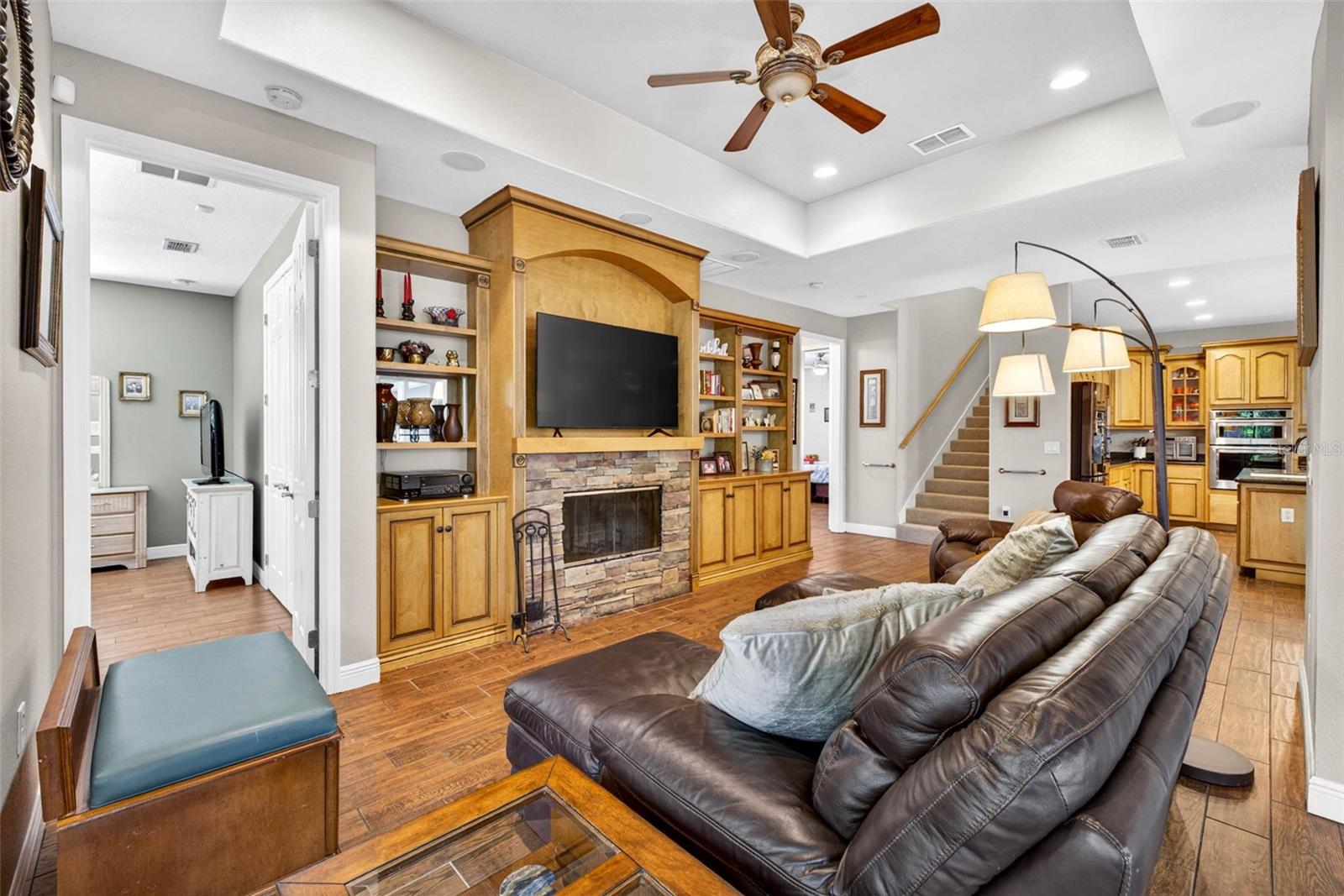 WOODRIDGE - Residential