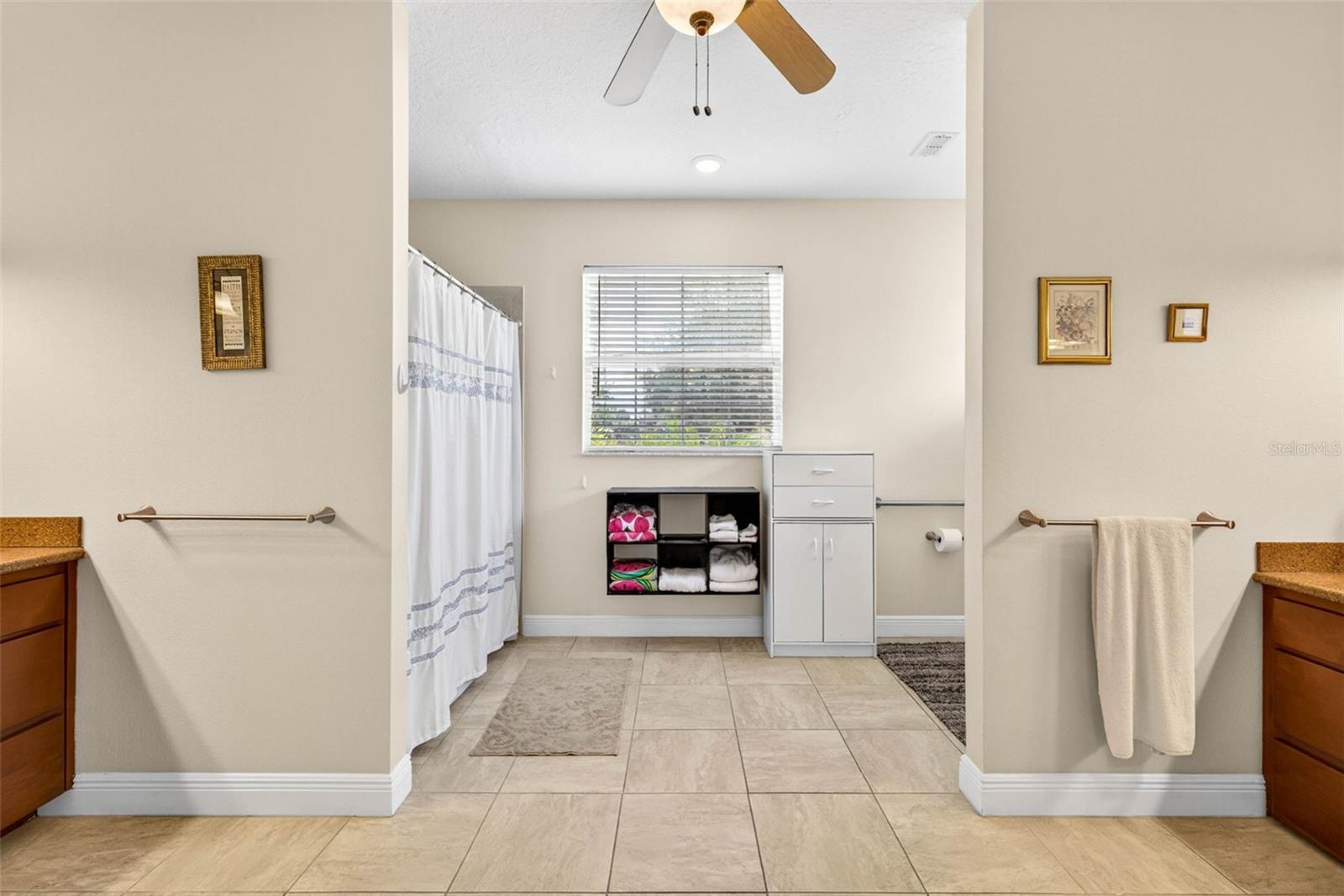 WOODRIDGE - Residential