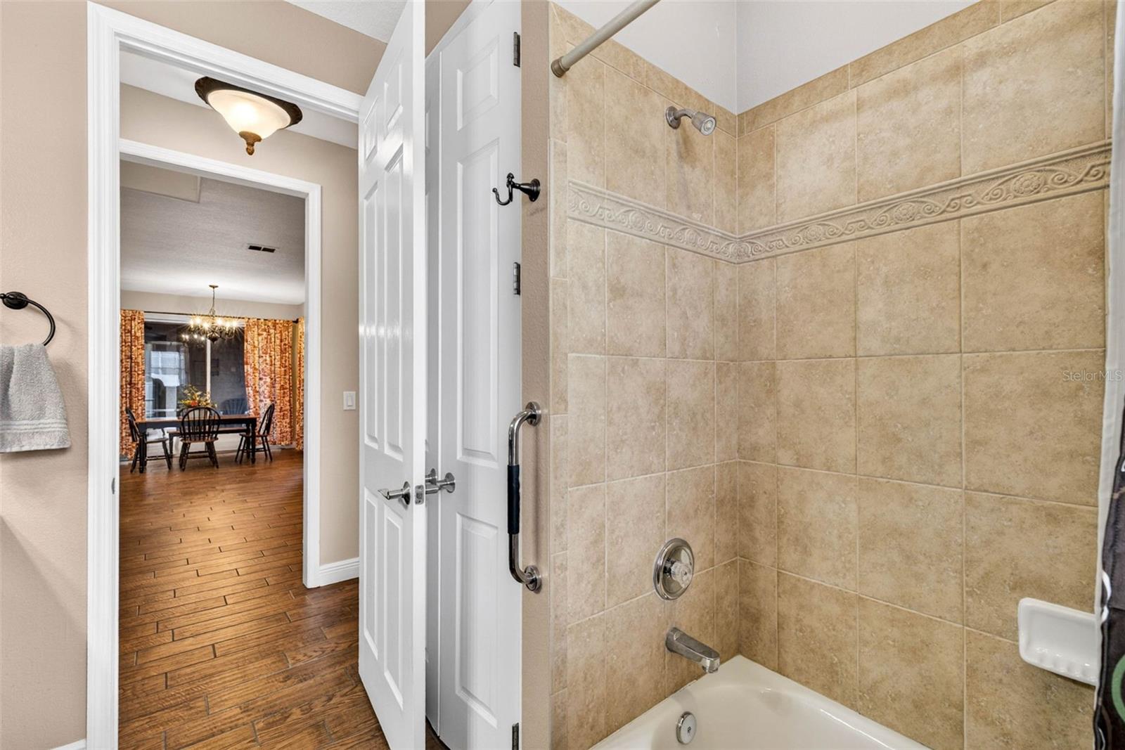 WOODRIDGE - Residential