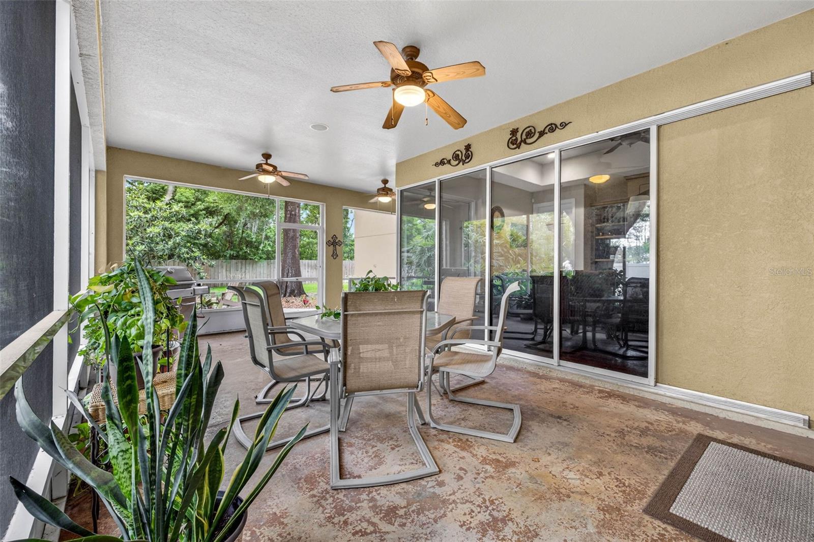 WOODRIDGE - Residential
