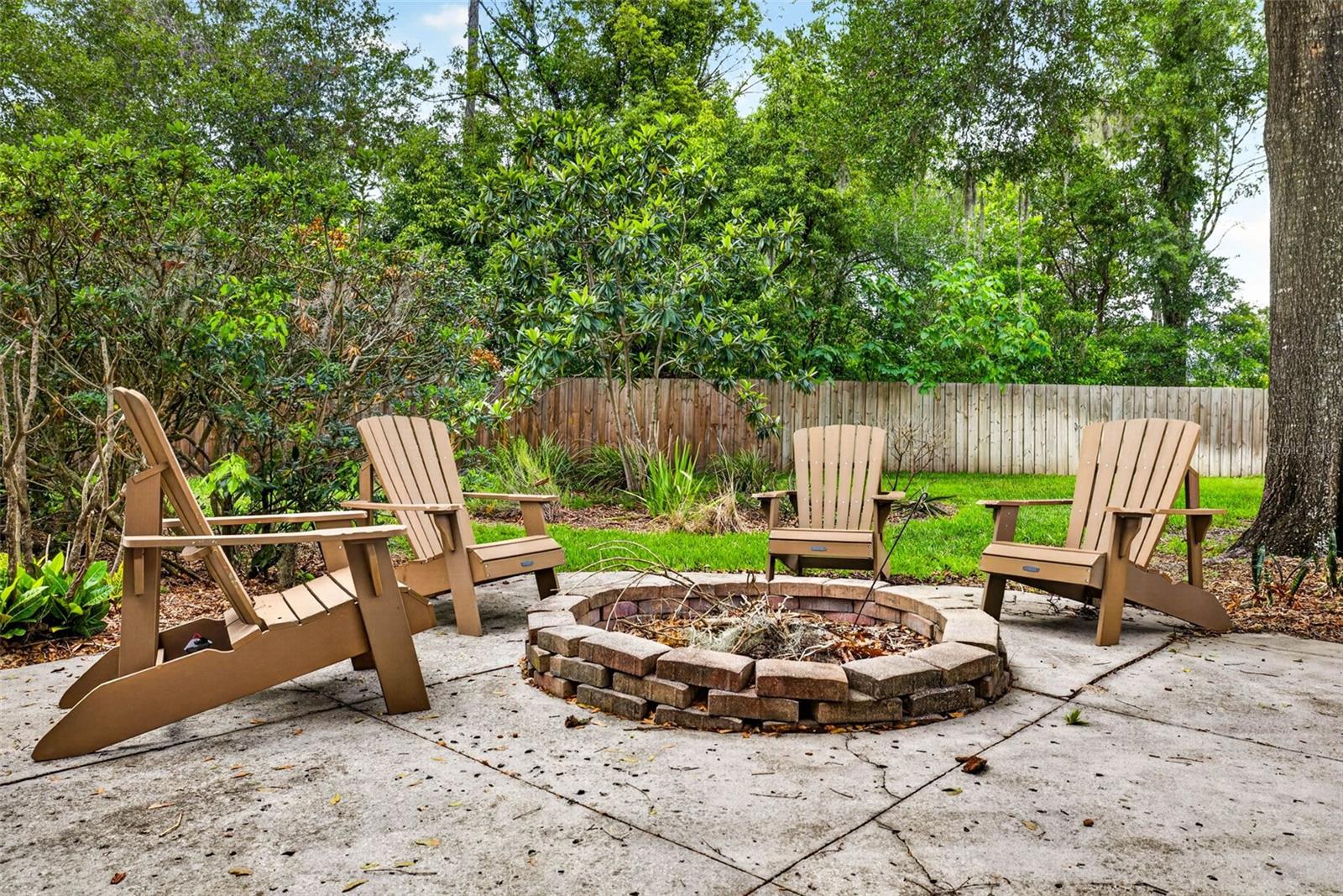 WOODRIDGE - Residential