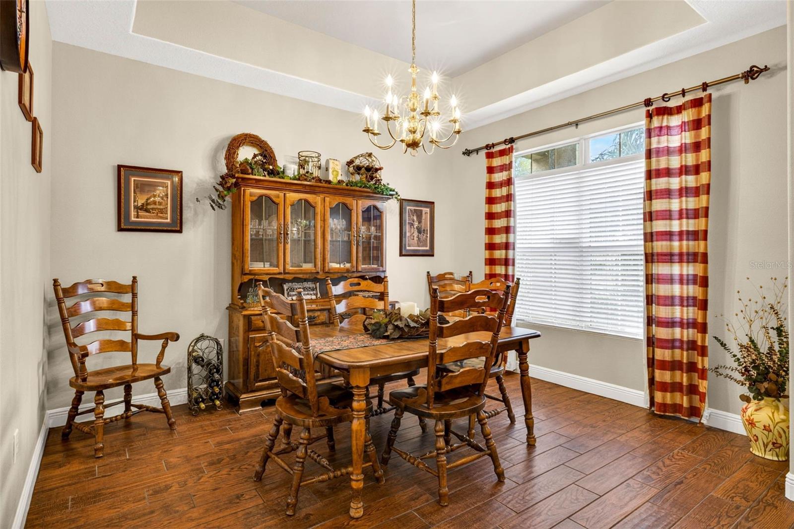 WOODRIDGE - Residential