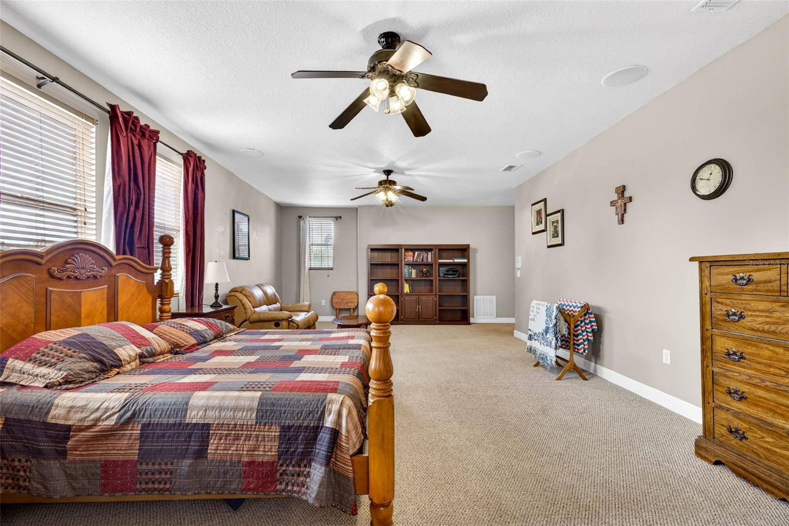 WOODRIDGE - Residential