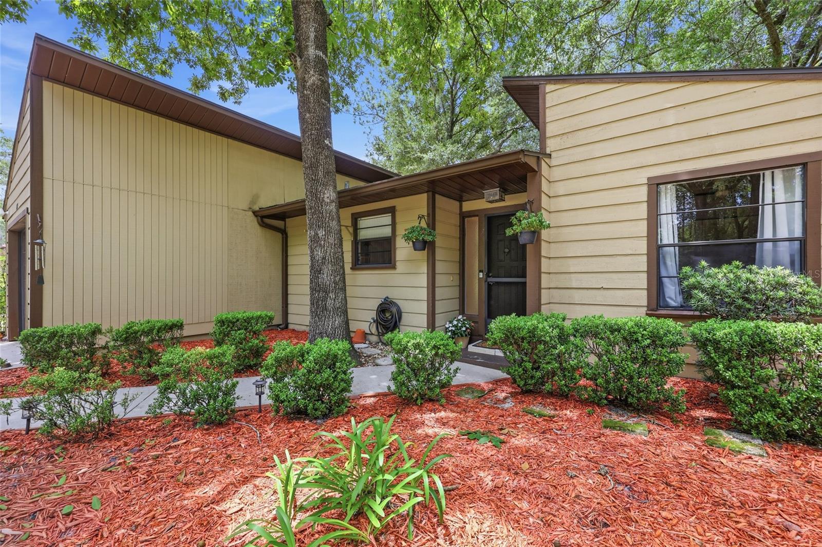 PINE GLADE - Residential