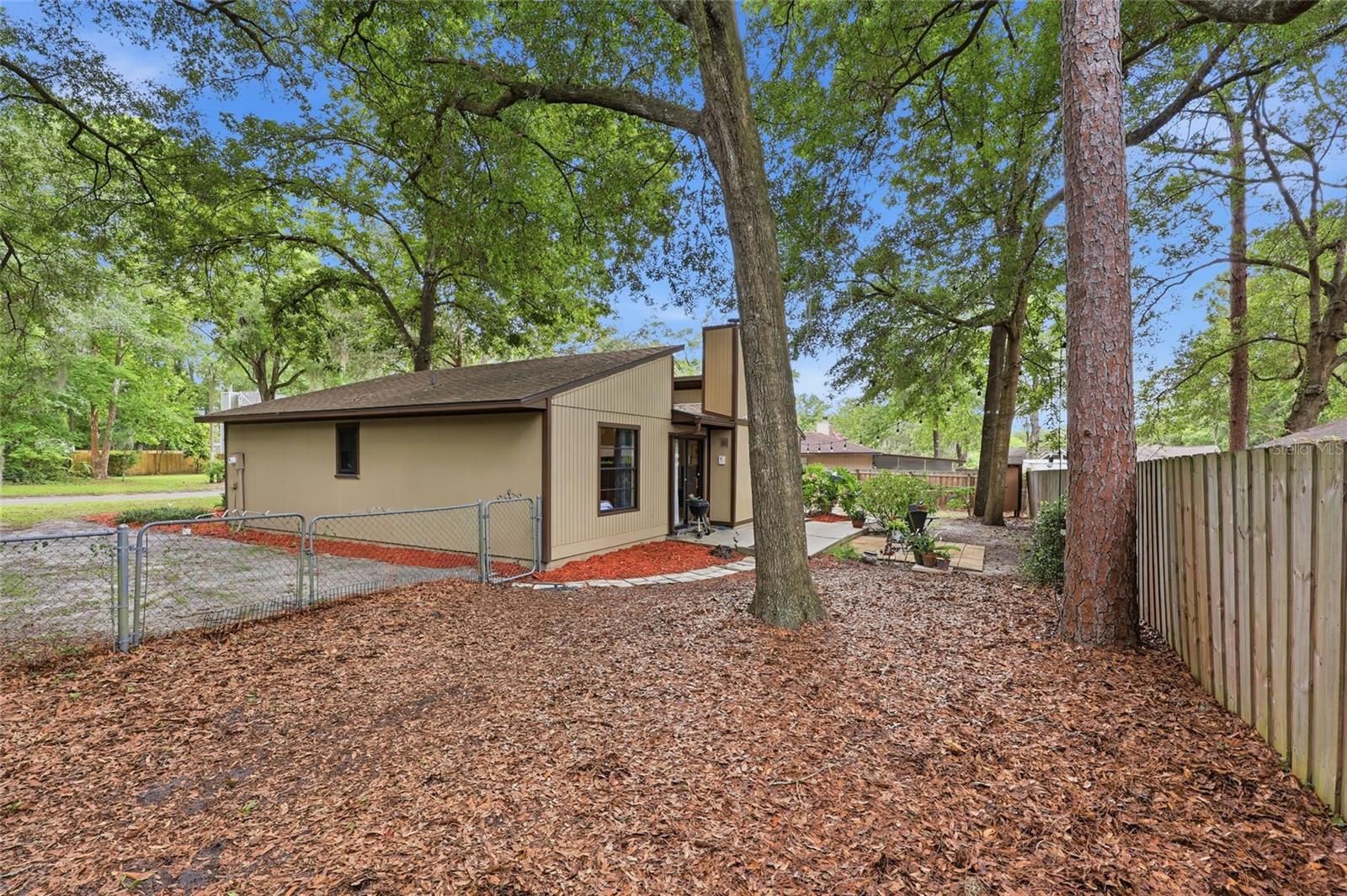 PINE GLADE - Residential