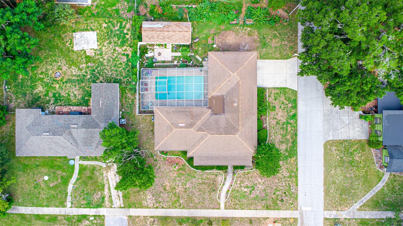 MINNEOLA - Residential