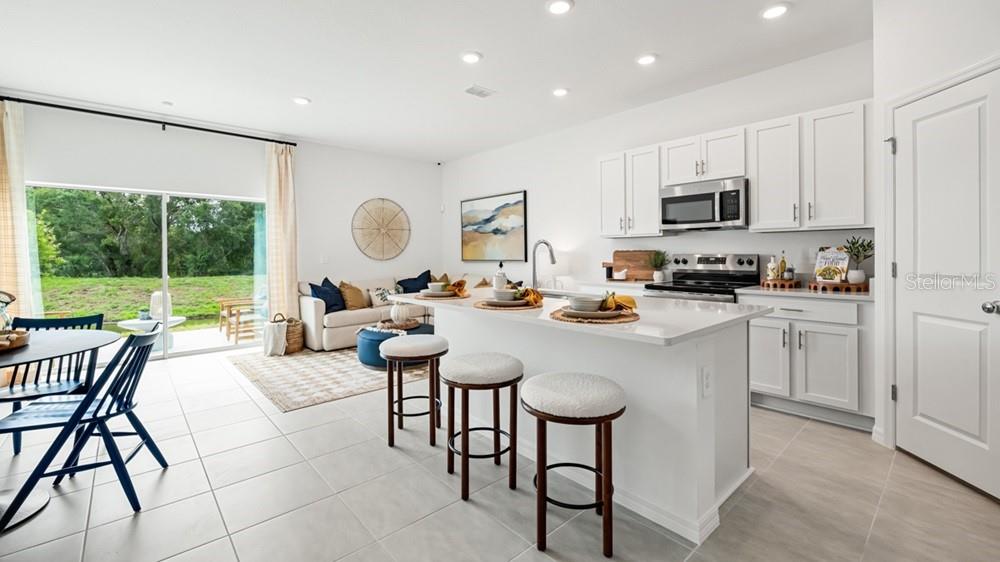 TOWNS AT TIBURON - Residential