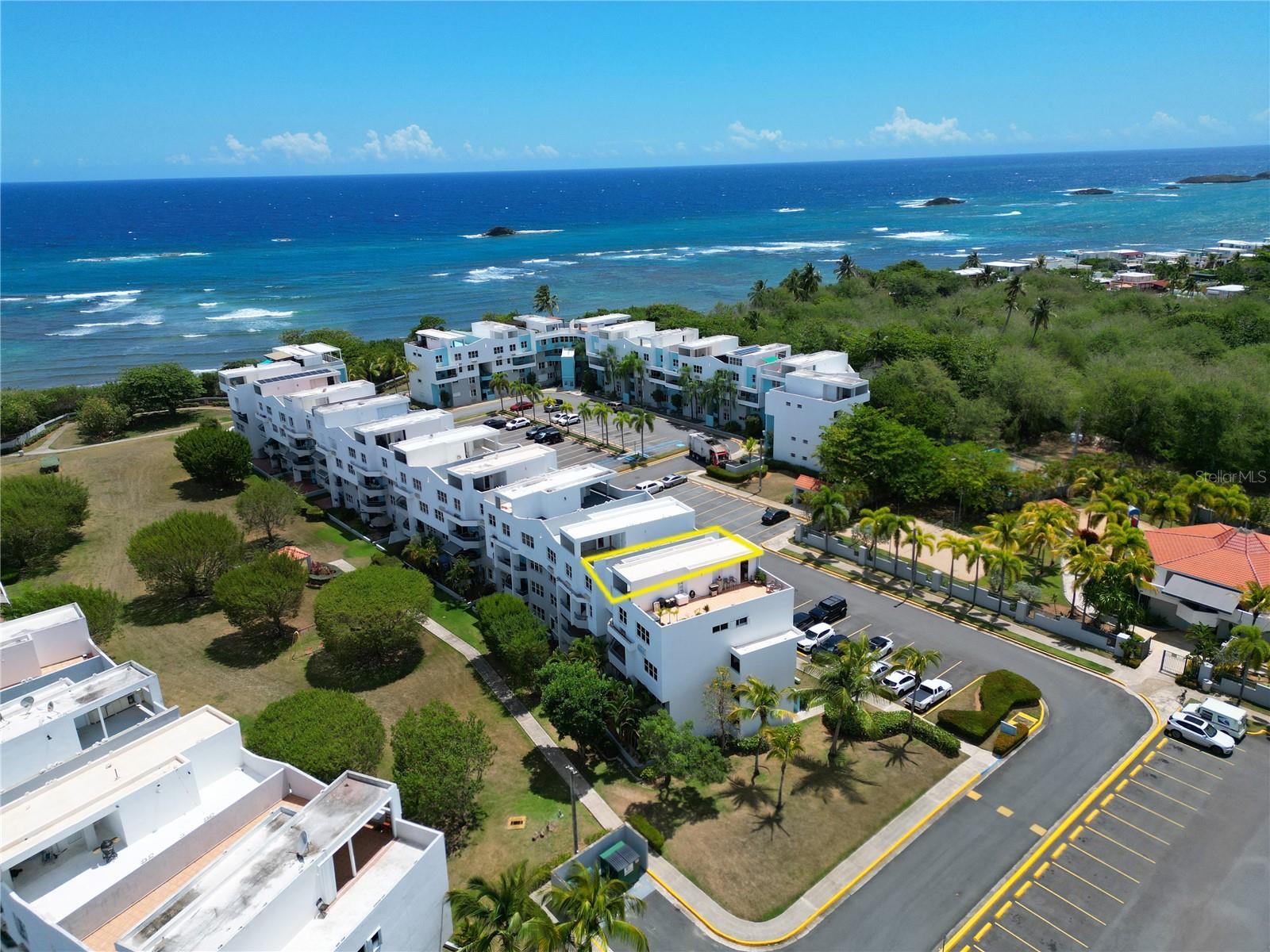 CHALETS DE LA PLAYA - Residential