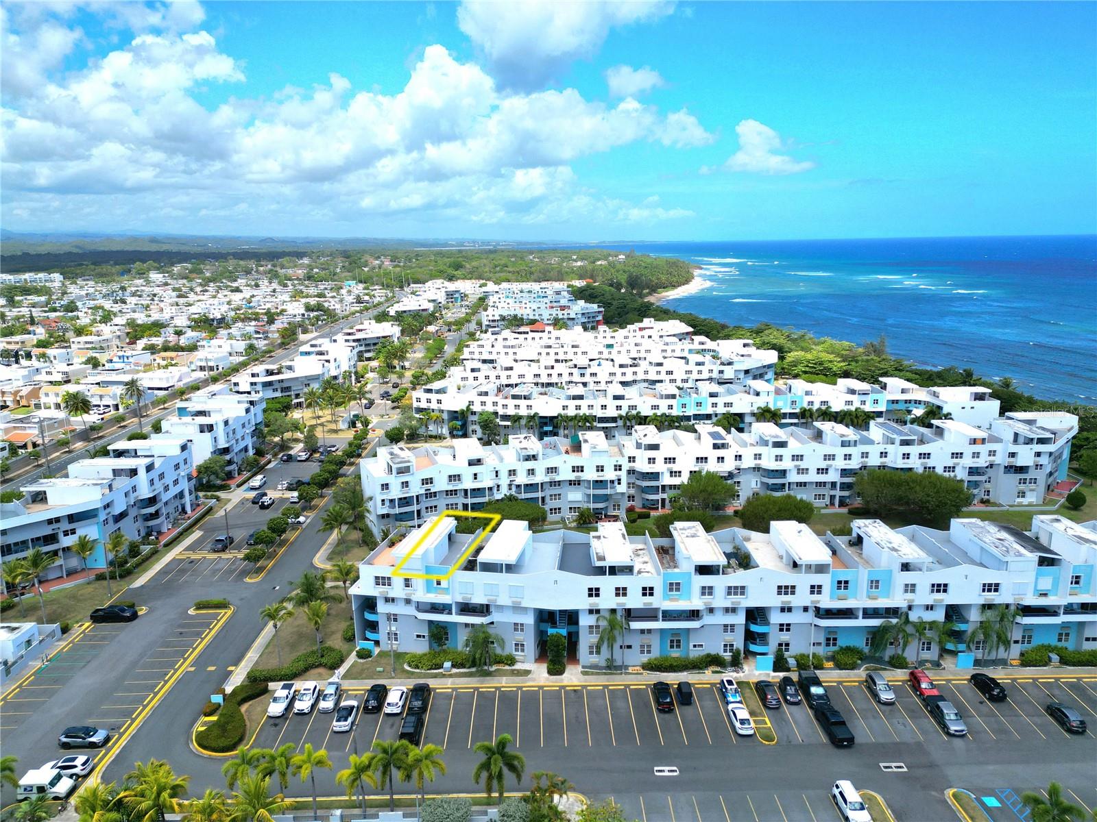 CHALETS DE LA PLAYA - Residential