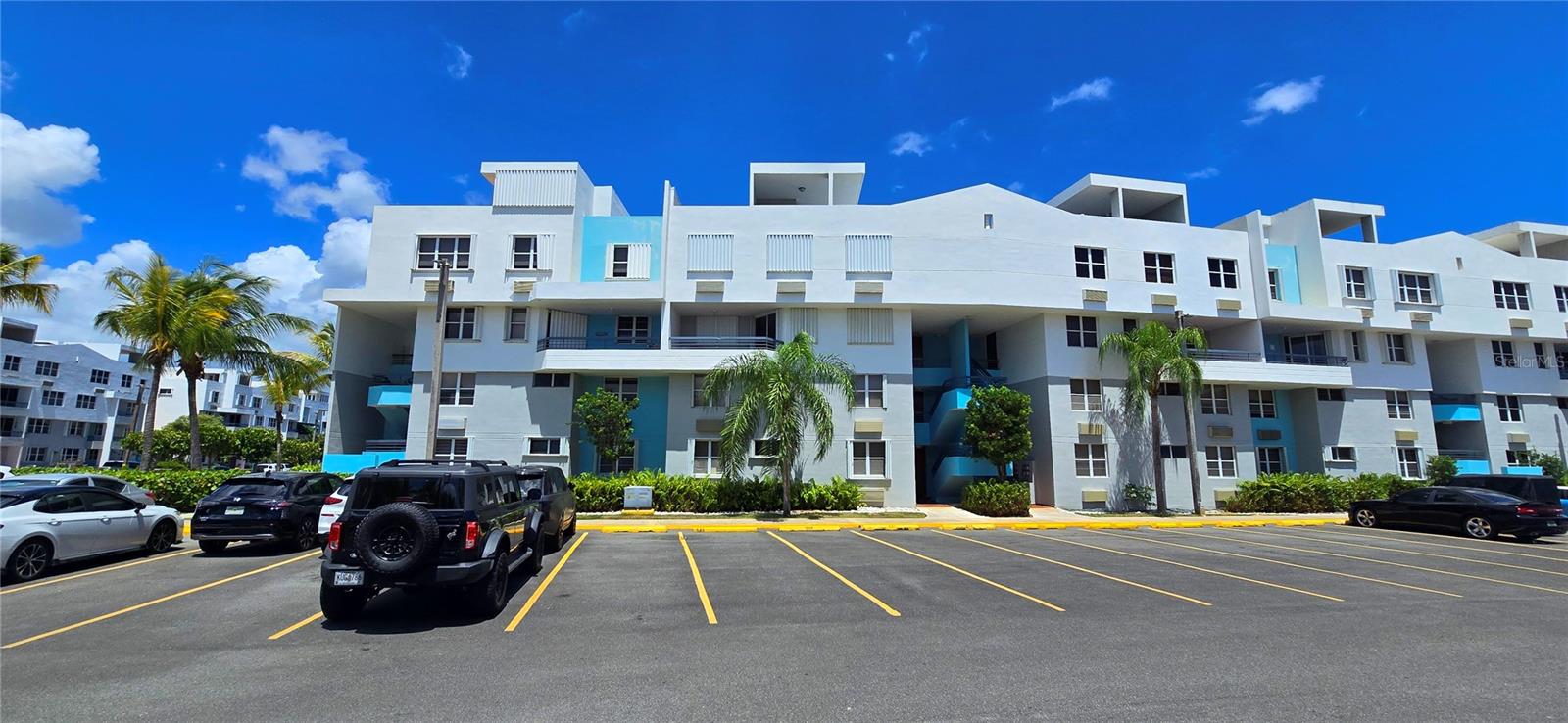 CHALETS DE LA PLAYA - Residential