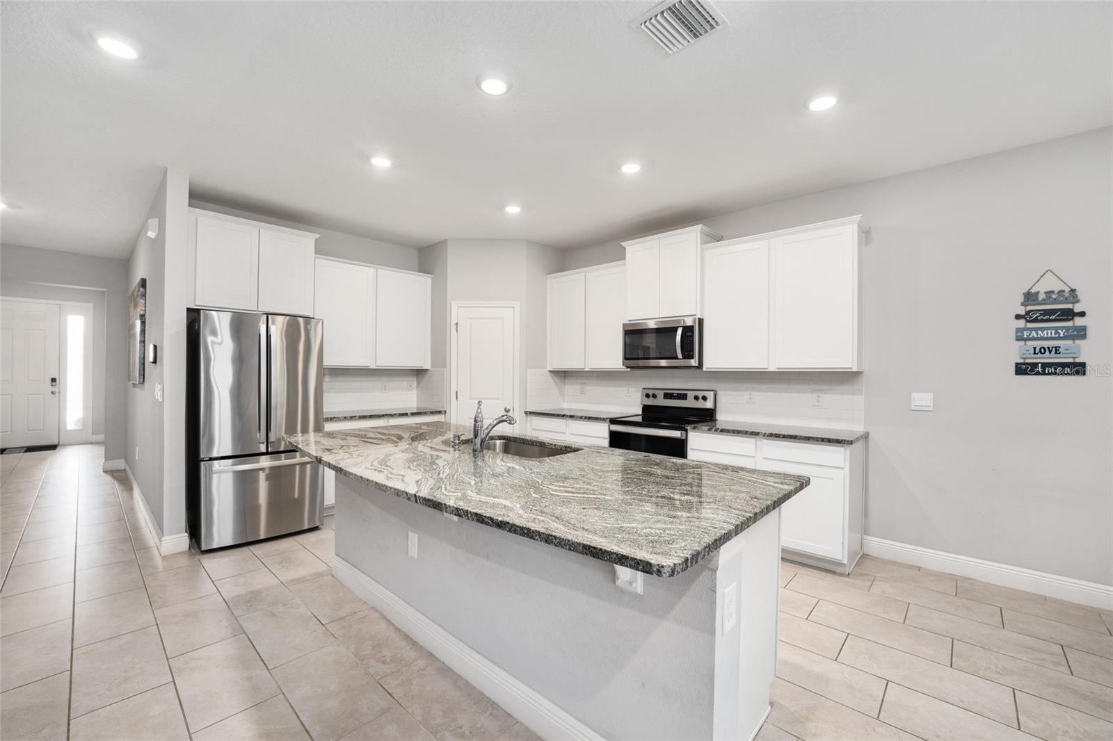 RIDGE AT HEATHBROOK - Residential
