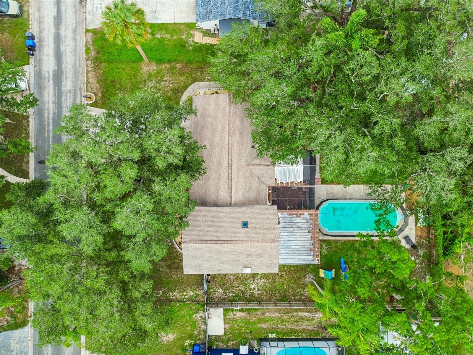 FOUR WINDS ESTATES - Residential