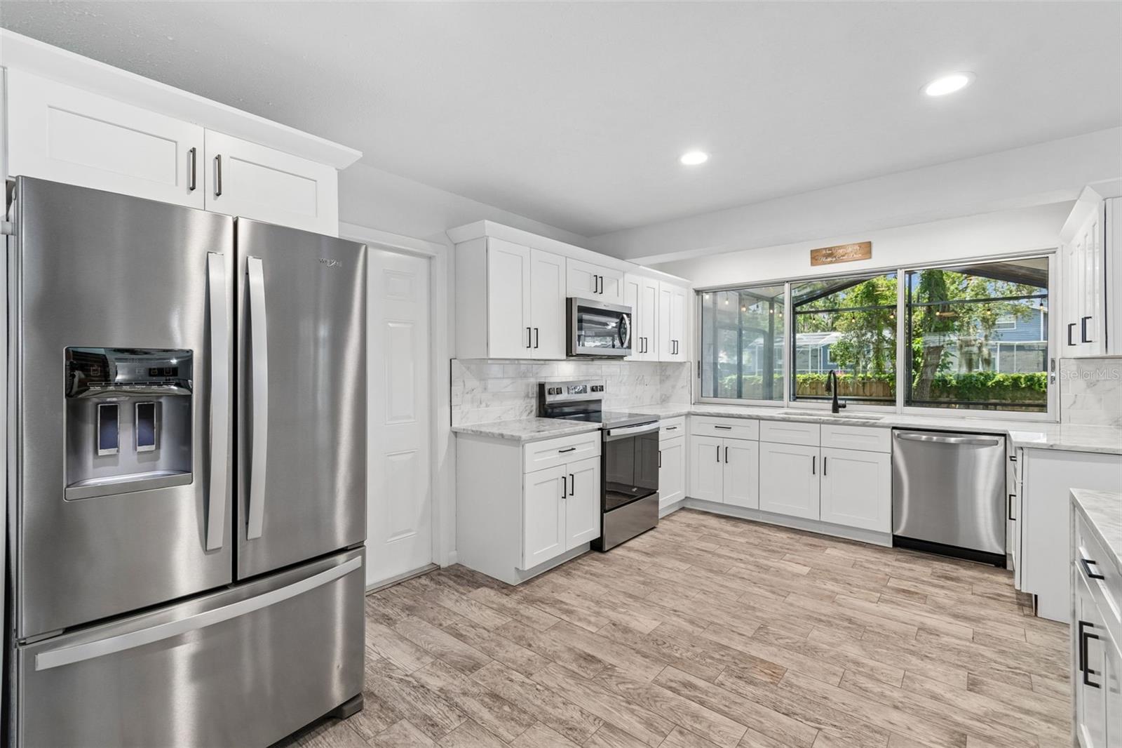 FOUR WINDS ESTATES - Residential