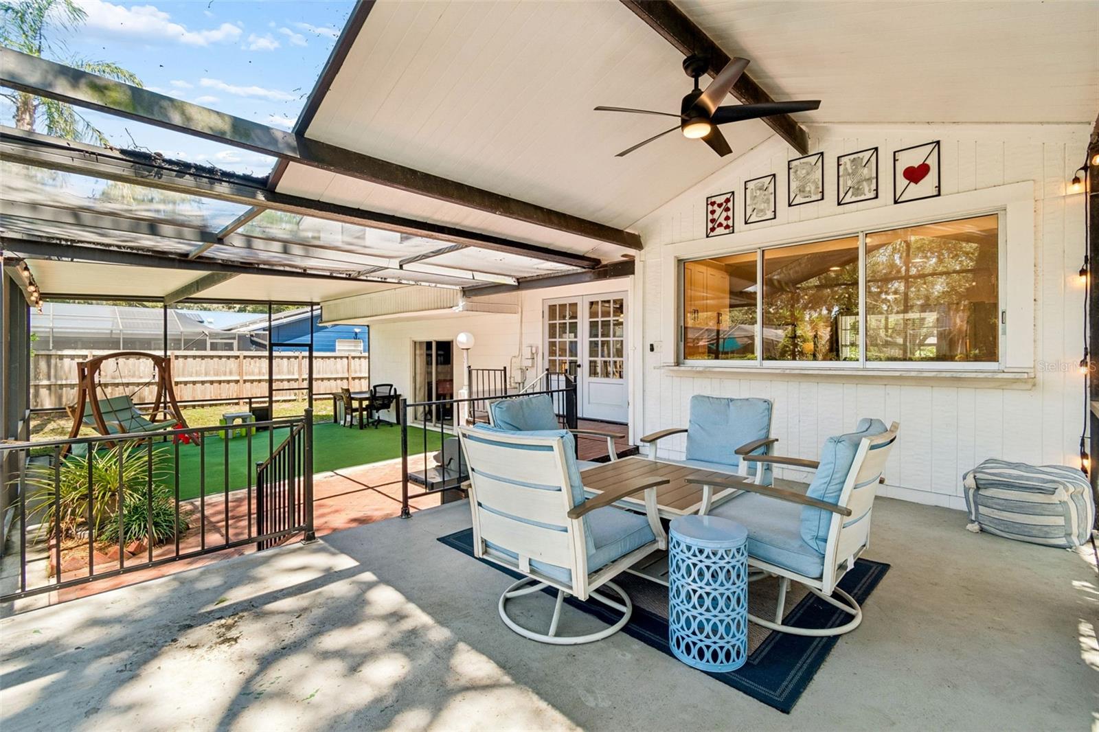 FOUR WINDS ESTATES - Residential