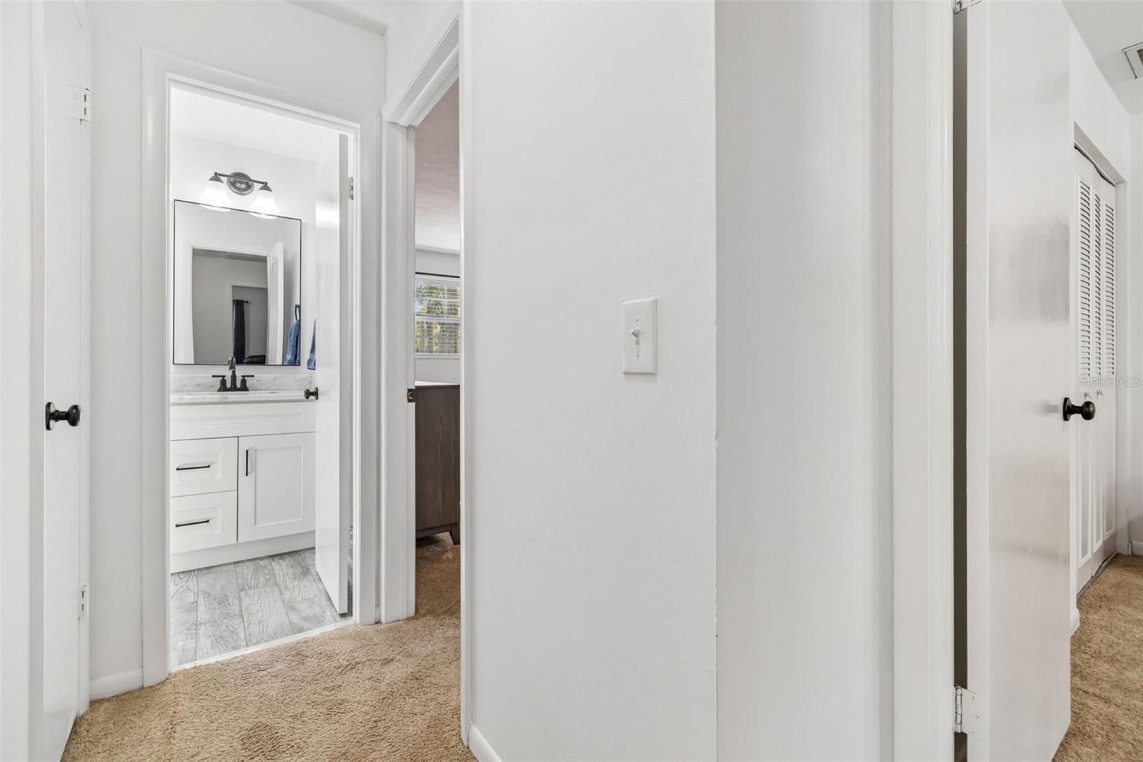 FOUR WINDS ESTATES - Residential