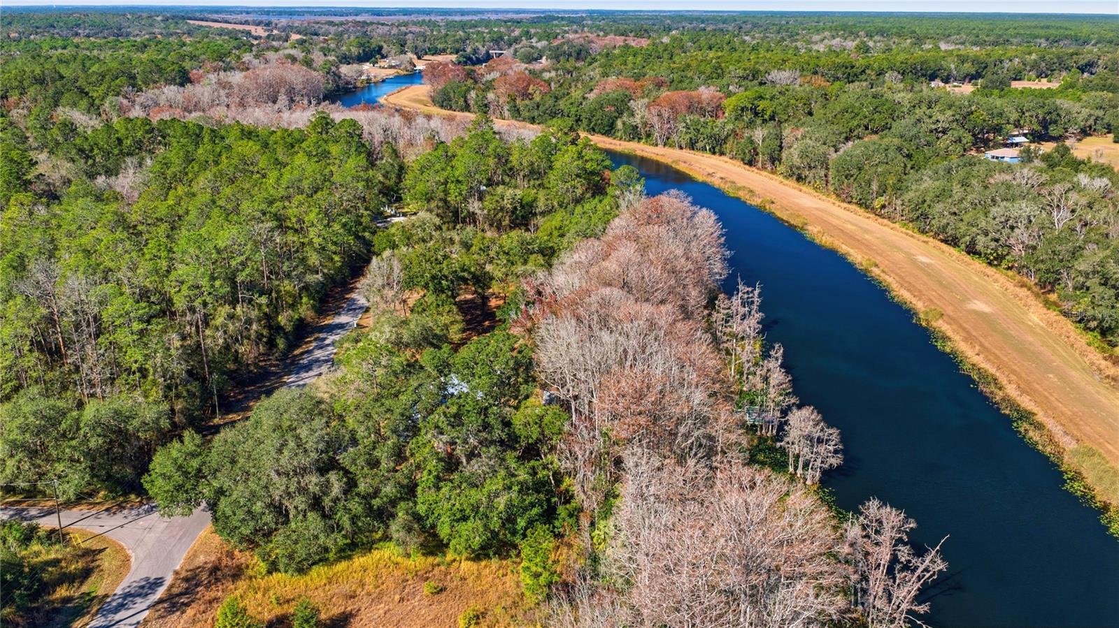 SILVER SPRINGS SHORES - Residential