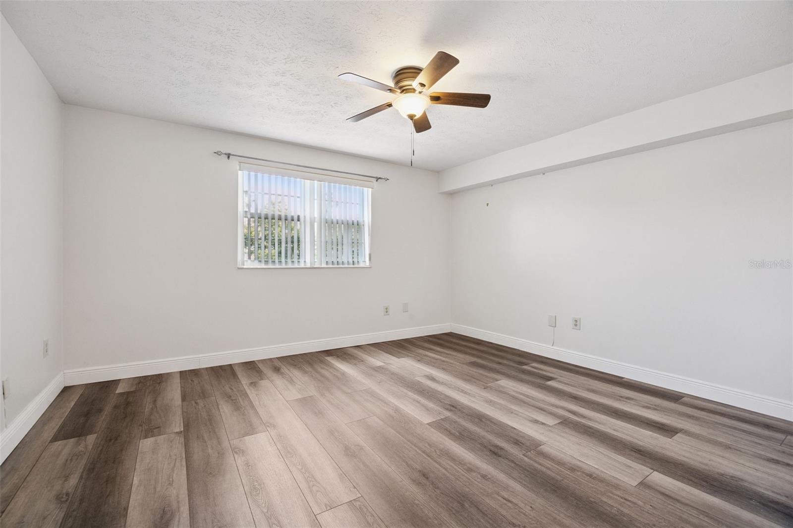 PLANTATION APTS ORLANDO - Residential