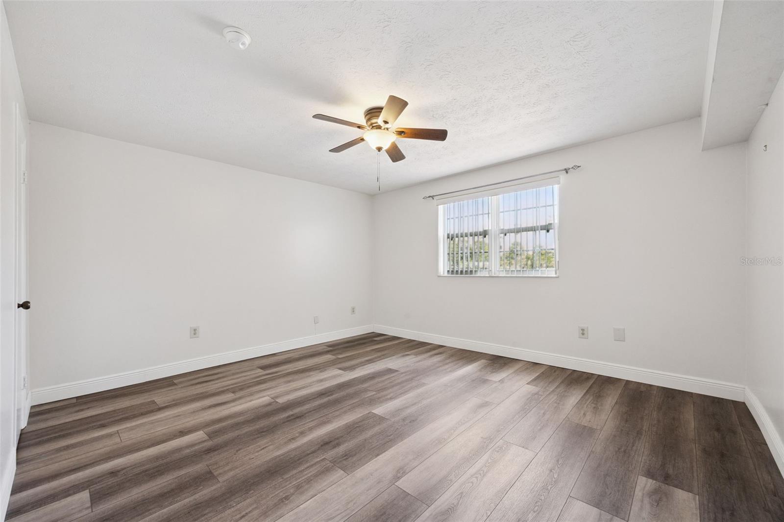 PLANTATION APTS ORLANDO - Residential