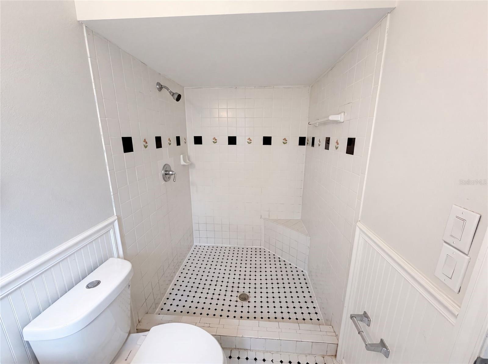 OAK FOREST UNIT 2B - Residential