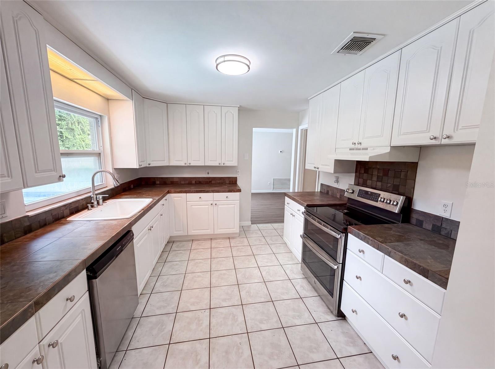 OAK FOREST UNIT 2B - Residential