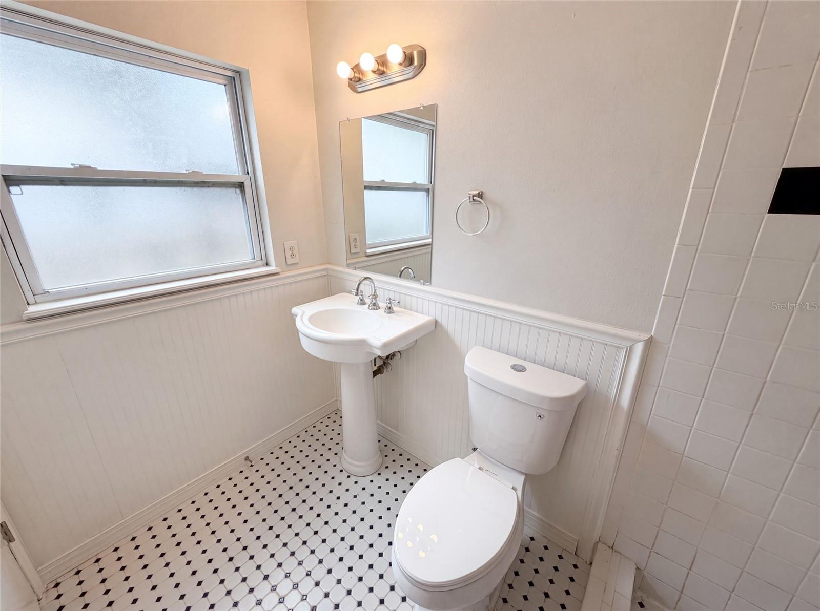 OAK FOREST UNIT 2B - Residential