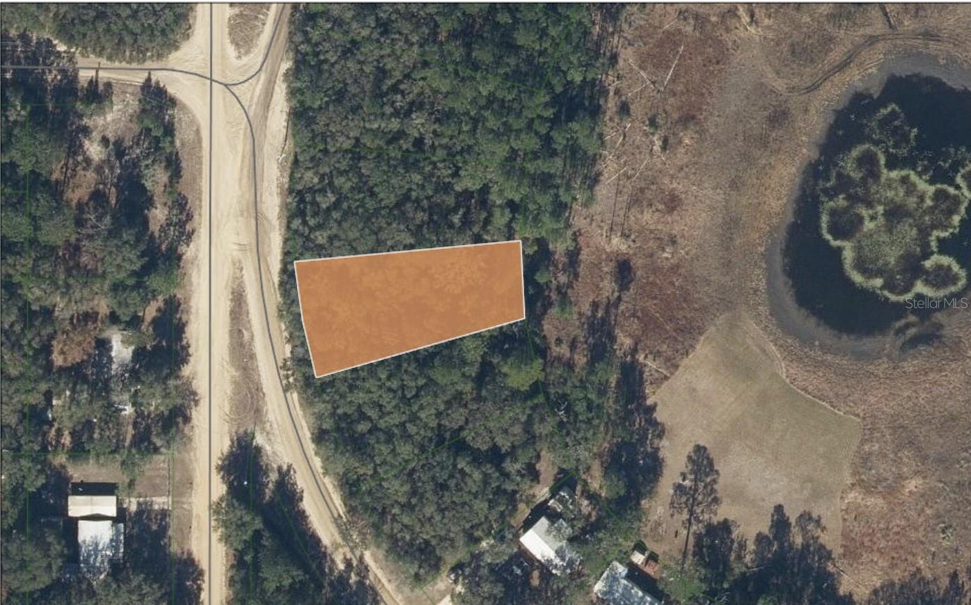 New Opportunity in Interlachen Lakes Estates! his 0.38-acre oversized lot on Scott Circle offers the perfect location for your your dream build or investment project, this lot offers a peaceful, rural setting, you’ll enjoy the privacy of nature while staying connected via easy access to State Road 20.