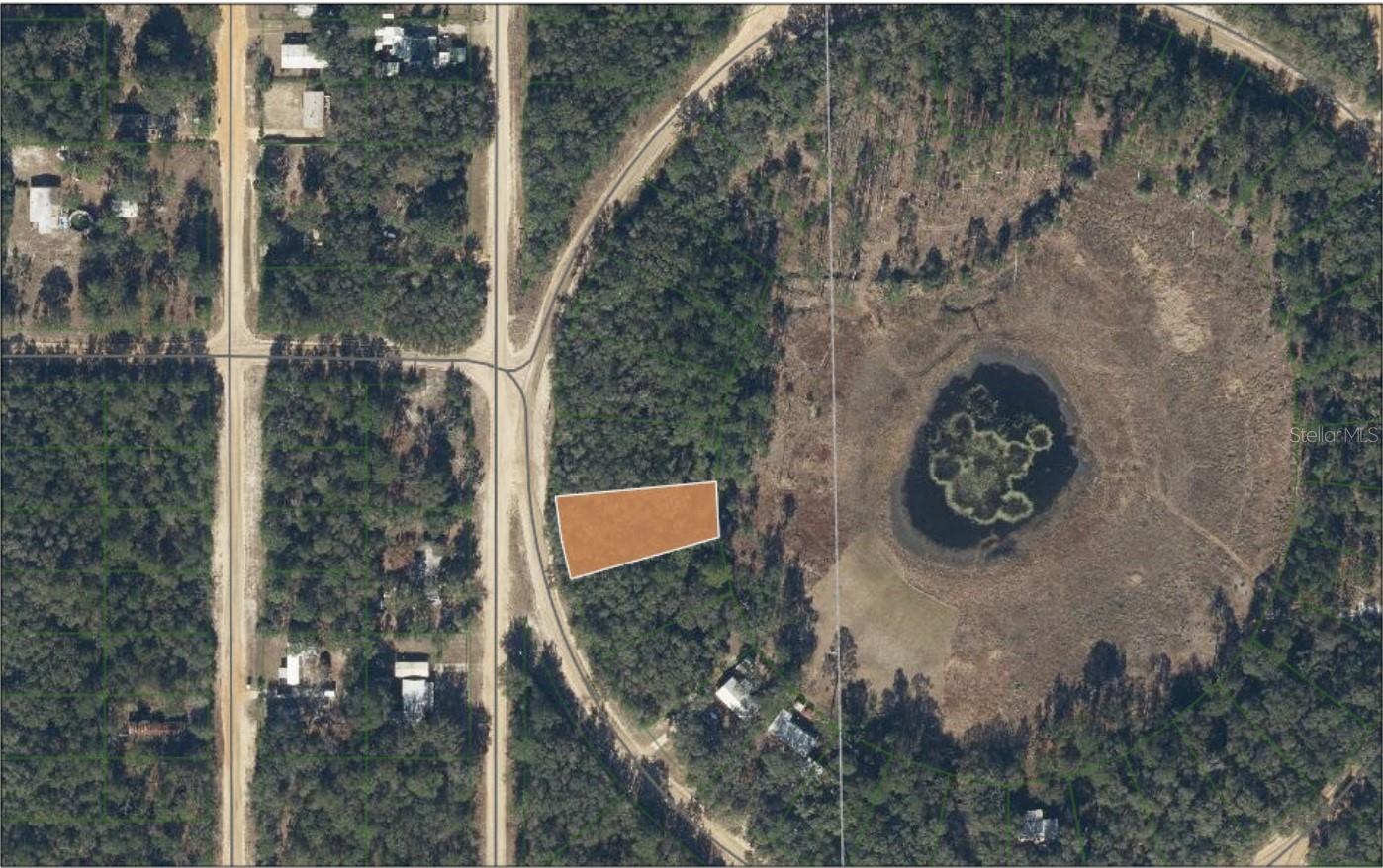 INTERLACHEN LAKES ESTATES - Land
