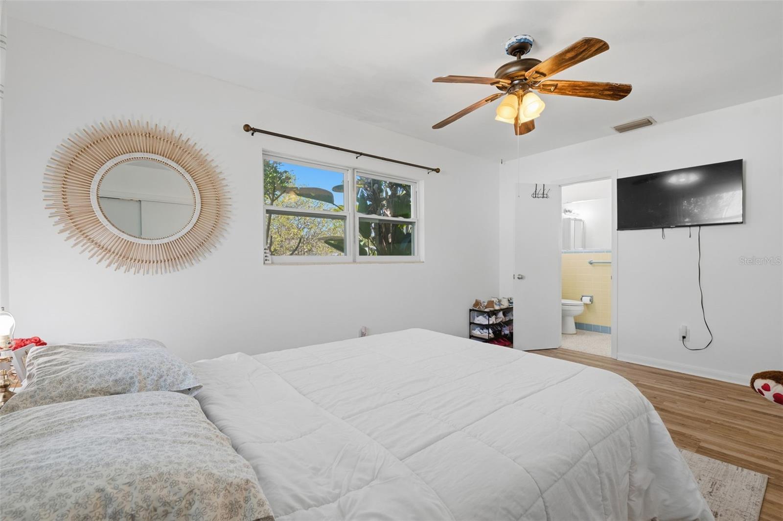 BELLEAIR ESTATES - Residential