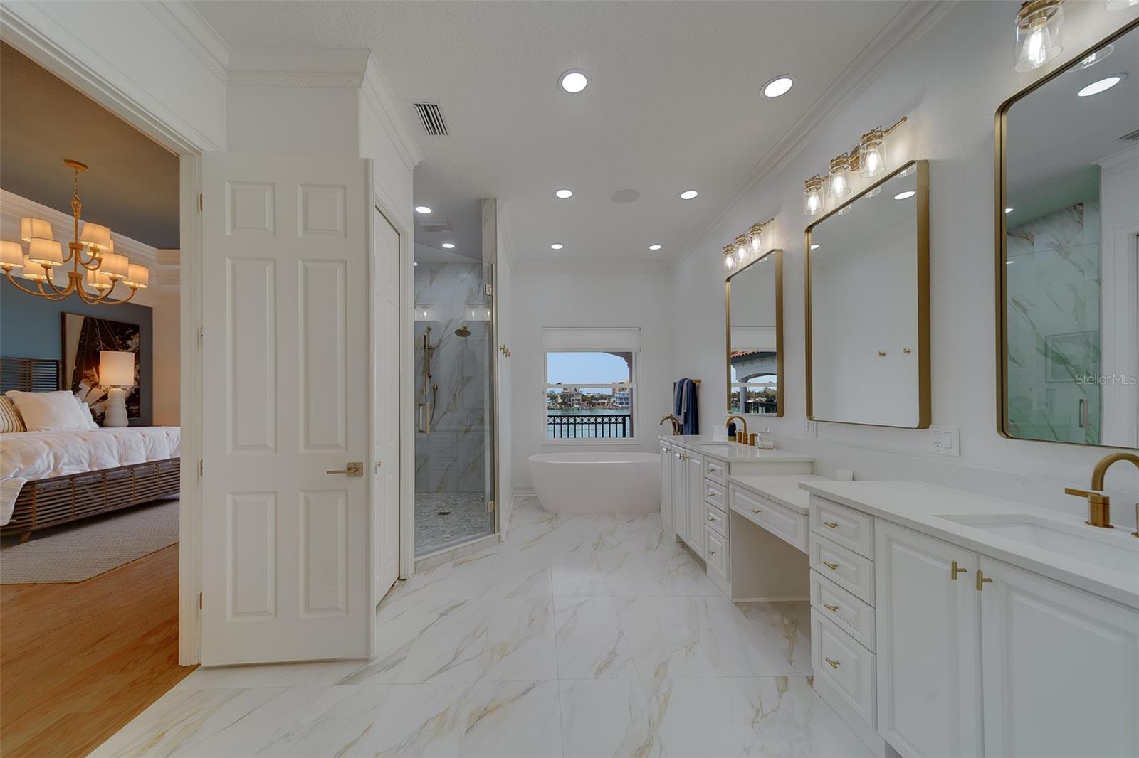 ISLAND ESTATES OF CLEARWATER - Residential