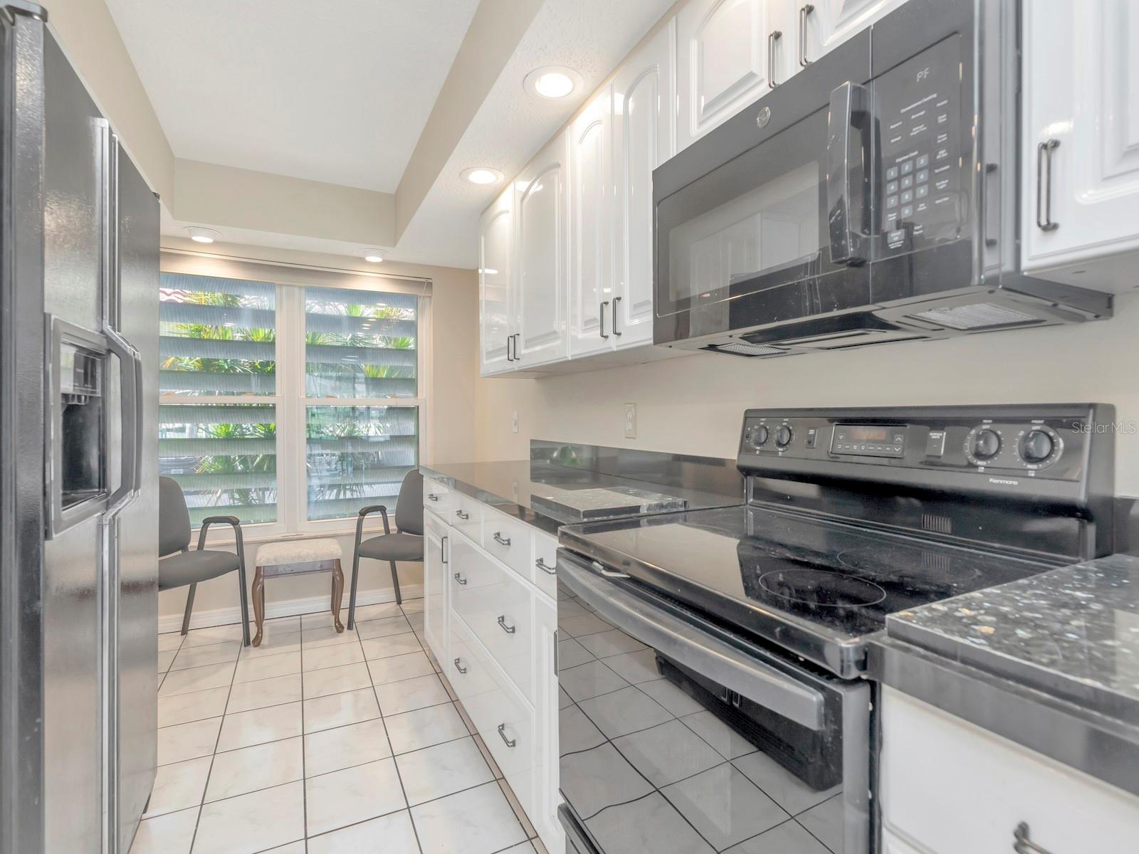 SANTA MARIA CONDO SAILBOAT - Residential