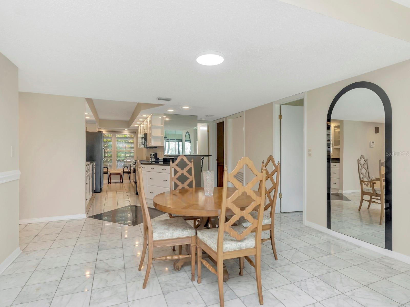 SANTA MARIA CONDO SAILBOAT - Residential