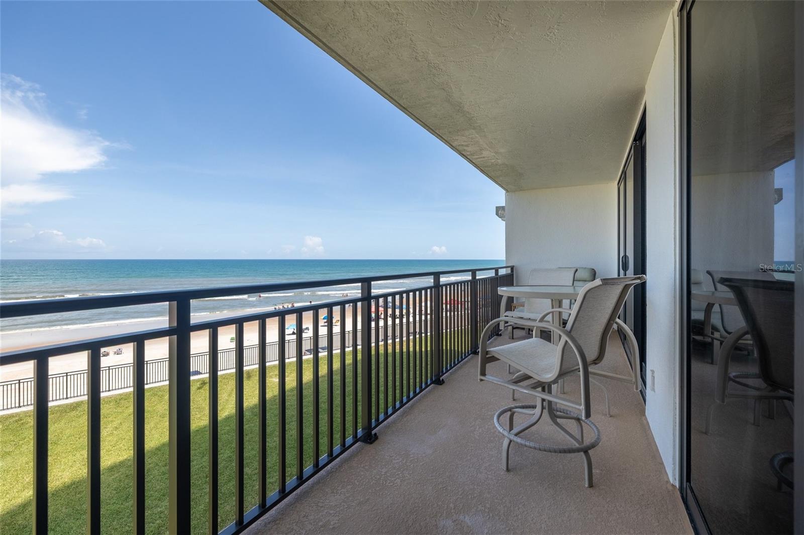 SHERWIN CONDO - Residential