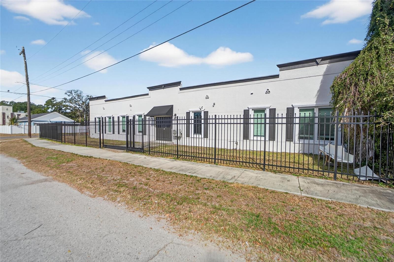 CAMPOBELLO BLOCKS 1 TO 30 - Residential Income