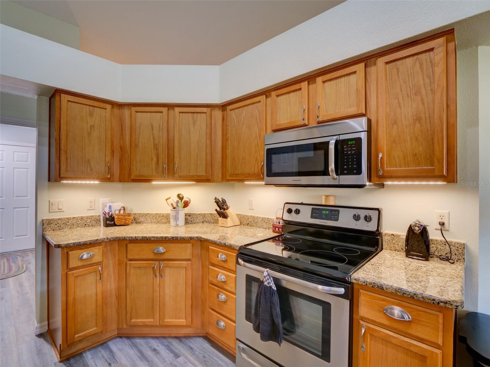 PLANTATION AT LEESBURG RIVER CREST - Residential