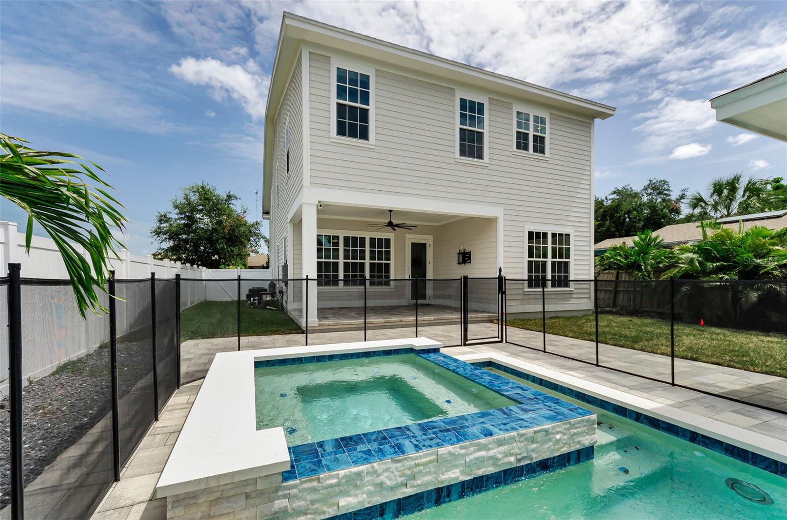 HALLS CENTRAL AVE 1 - Residential