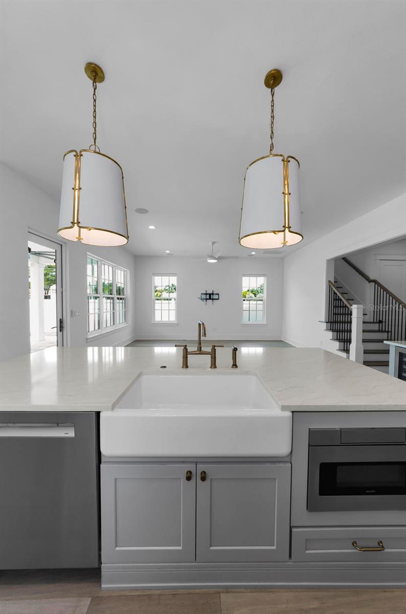 HALLS CENTRAL AVE 1 - Residential