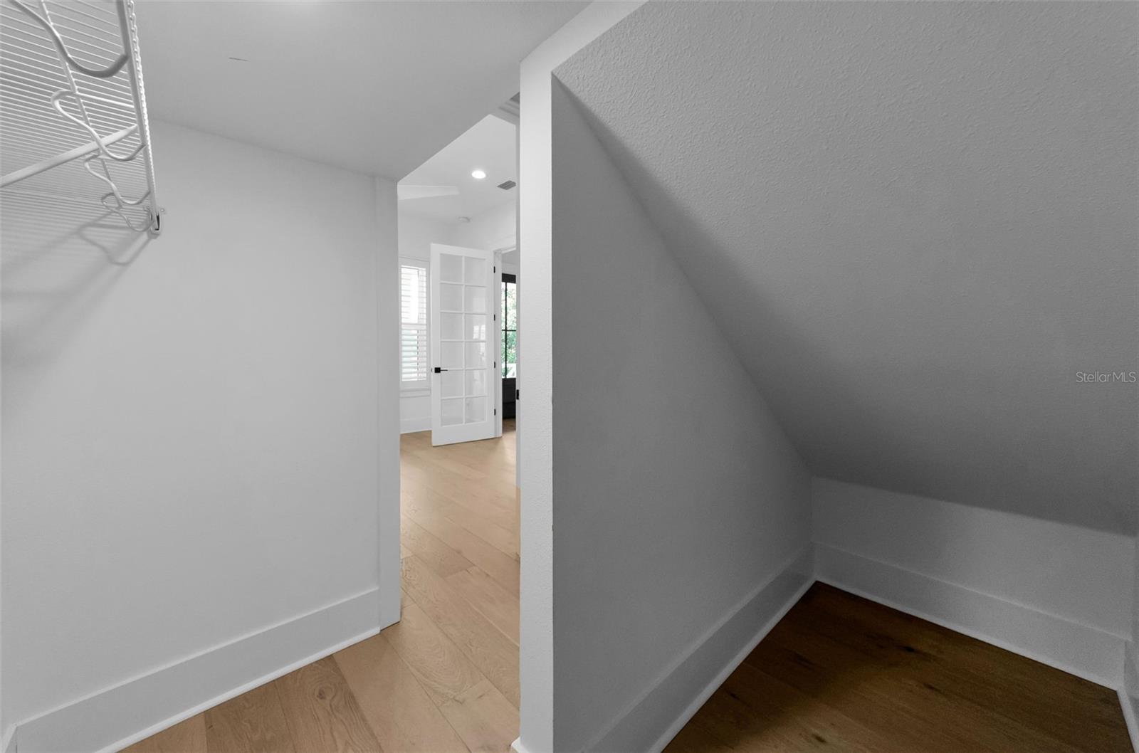 HALLS CENTRAL AVE 1 - Residential