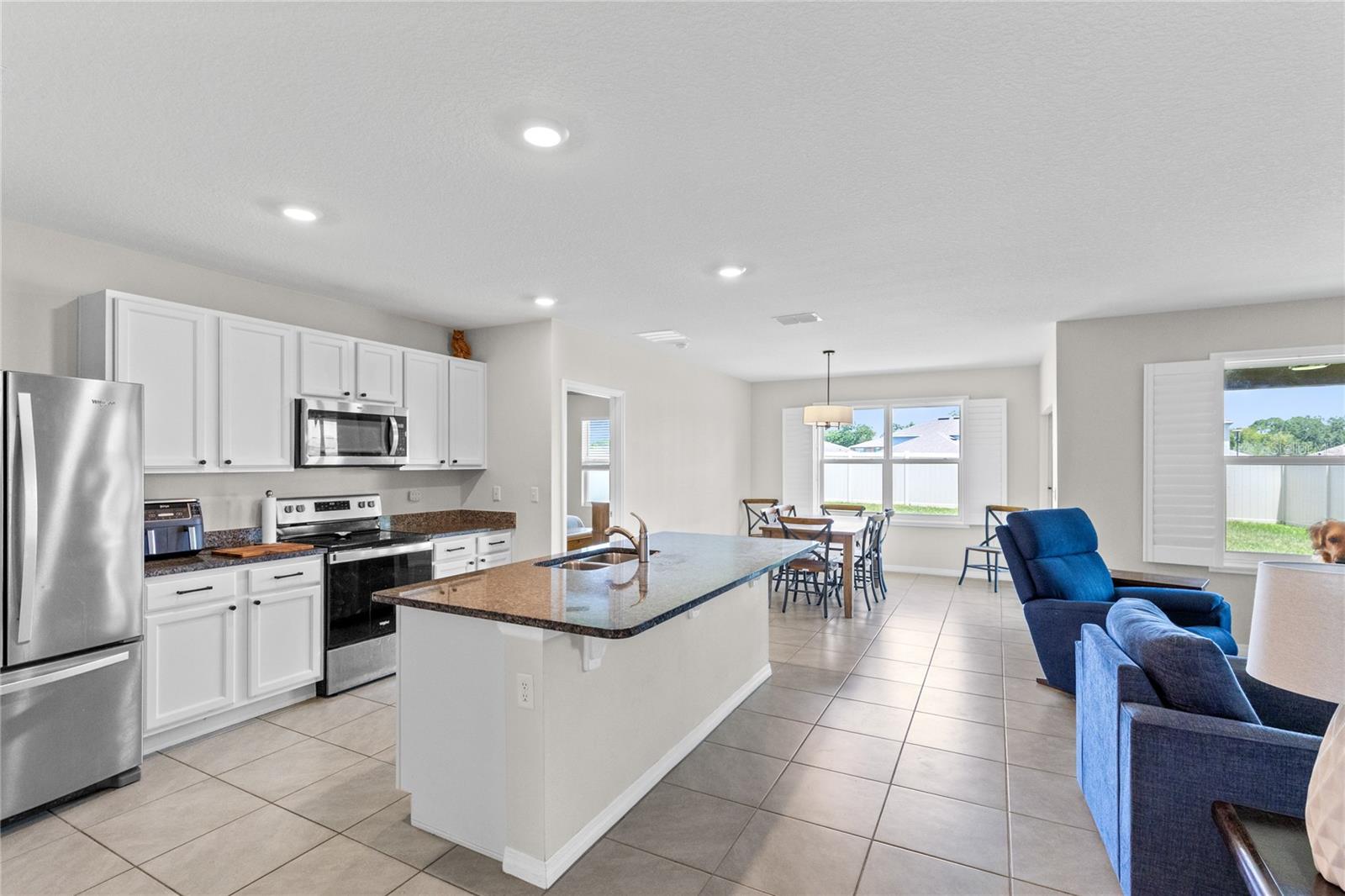 TIMBERWALAKE PH 2 - Residential