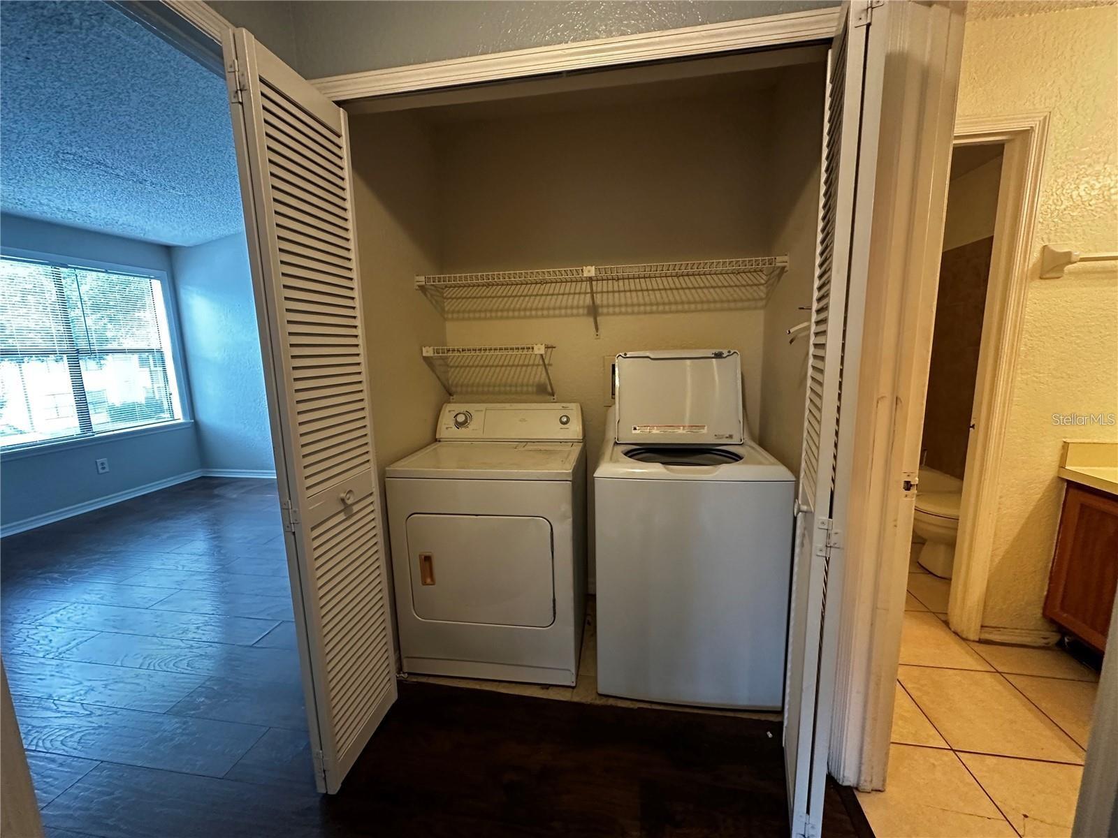 PARKVIEW VILLAGE - Residential Lease
